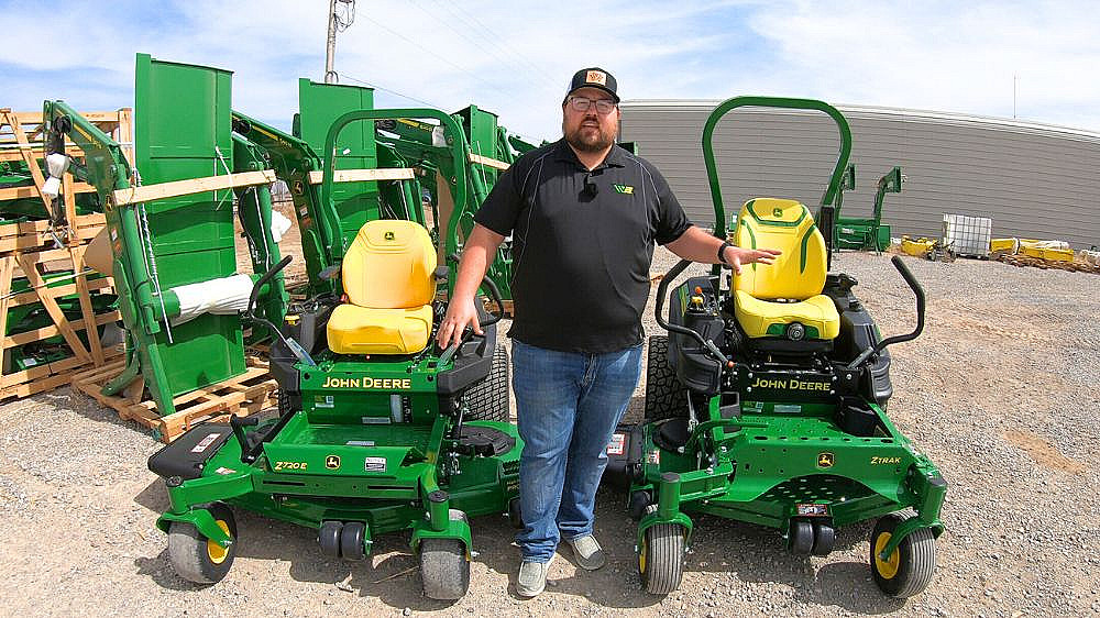 Should you Buy John Deere Z7 or Z9 Zero-Turn Mower? ' Thumbnail'