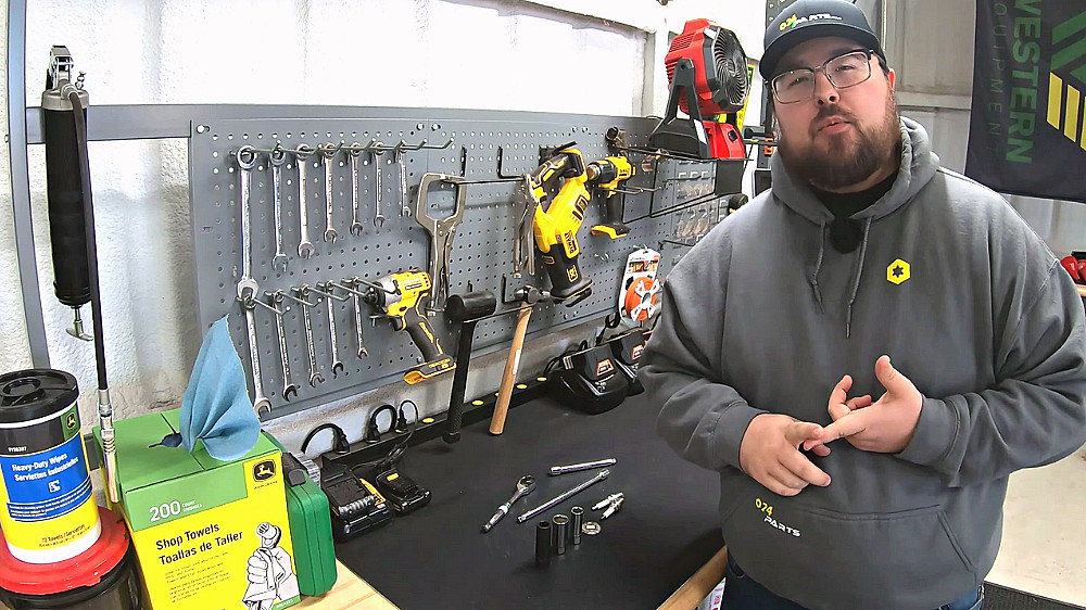 The Tools Needed to Change Your Spark Plugs ' Thumbnail'