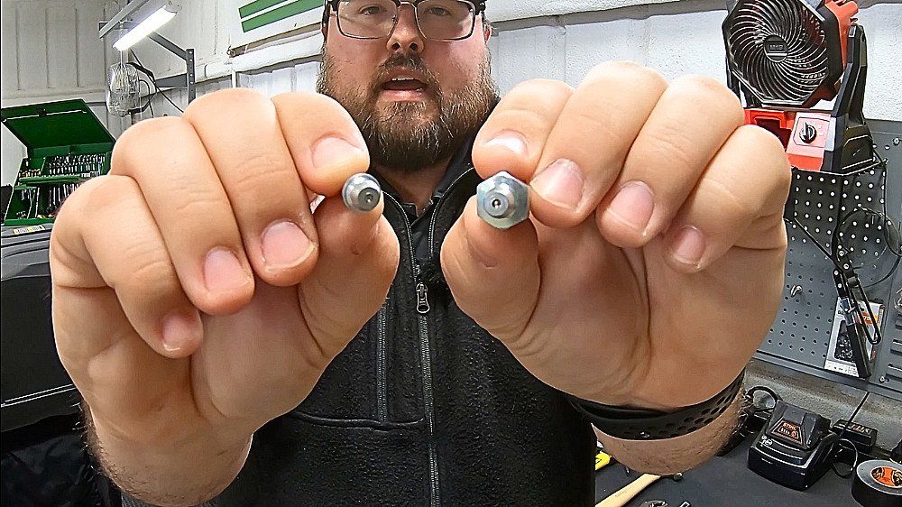 How to Change Grease Fittings ' Thumbnail'